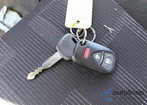 2011 Suzuki Sx4 Premium/Tech Valu Pkg (Nav) z USA, uszkodzony, nr VIN JS2YB5A38B6301415